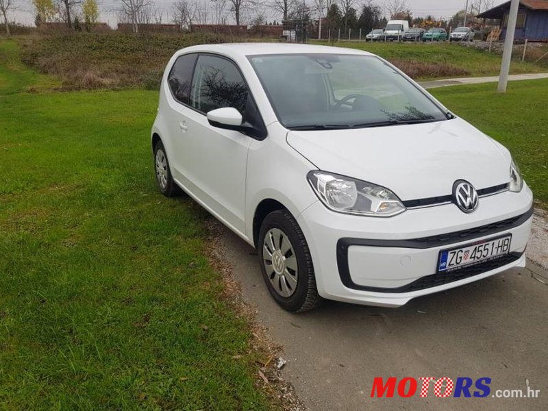 2017' Volkswagen Up! 1,0 photo #1