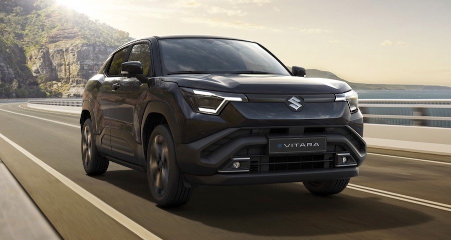 Da ne bi zaostao za konkurencijom i Suzuki je redizajnirao amblem