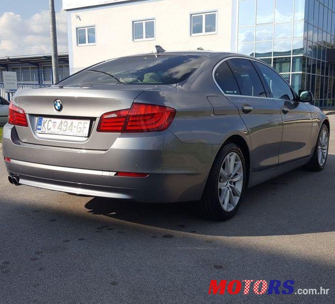 2010' BMW Serija 5 520D photo #2
