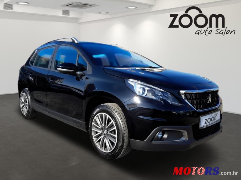 2019' Peugeot 2008 photo #2