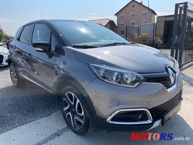 2016' Renault Captur Tce 90 photo #2