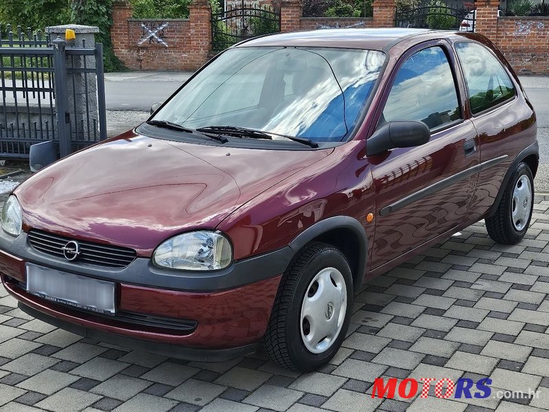 1999' Opel Corsa 1,2 I 16 V photo #1