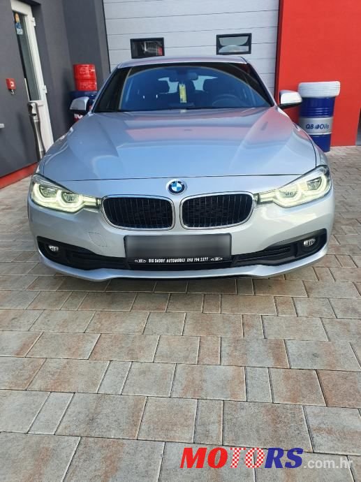 2018' BMW Serija 3 318D Touring photo #1