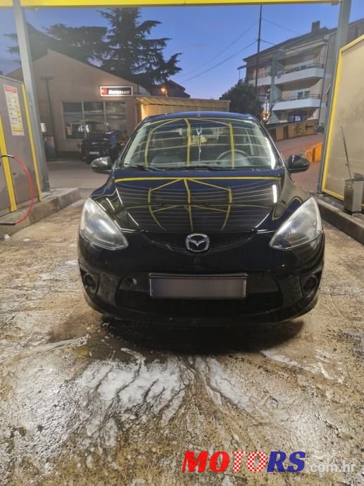 2009' Mazda 2 photo #3