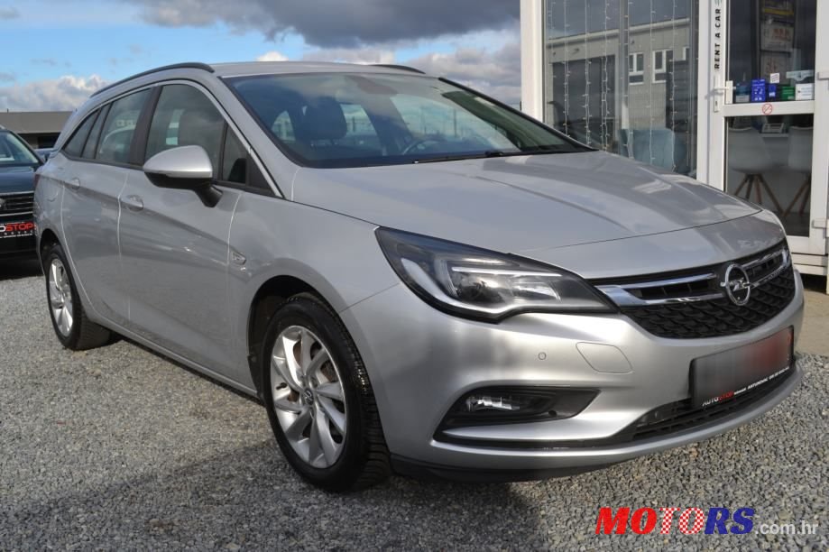 2019' Opel Astra Karavan photo #3