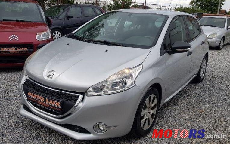 2013' Peugeot 208 1,4 Hdi photo #1