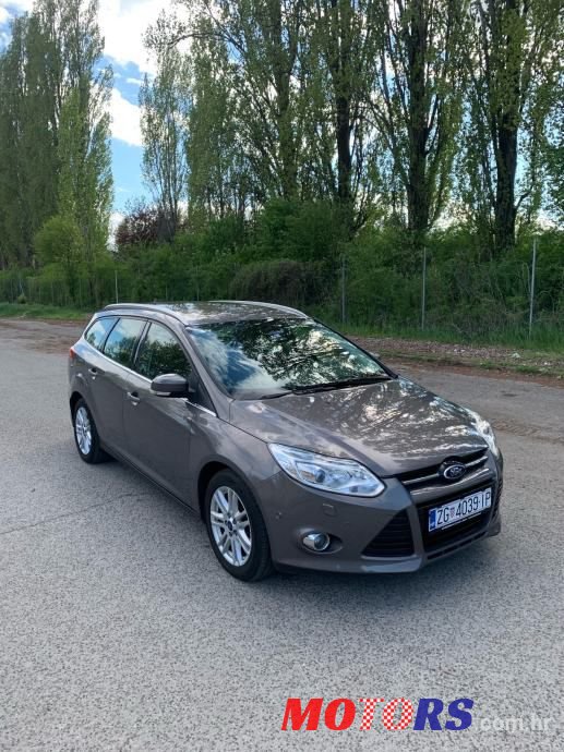 2012' Ford Focus Karavan photo #3