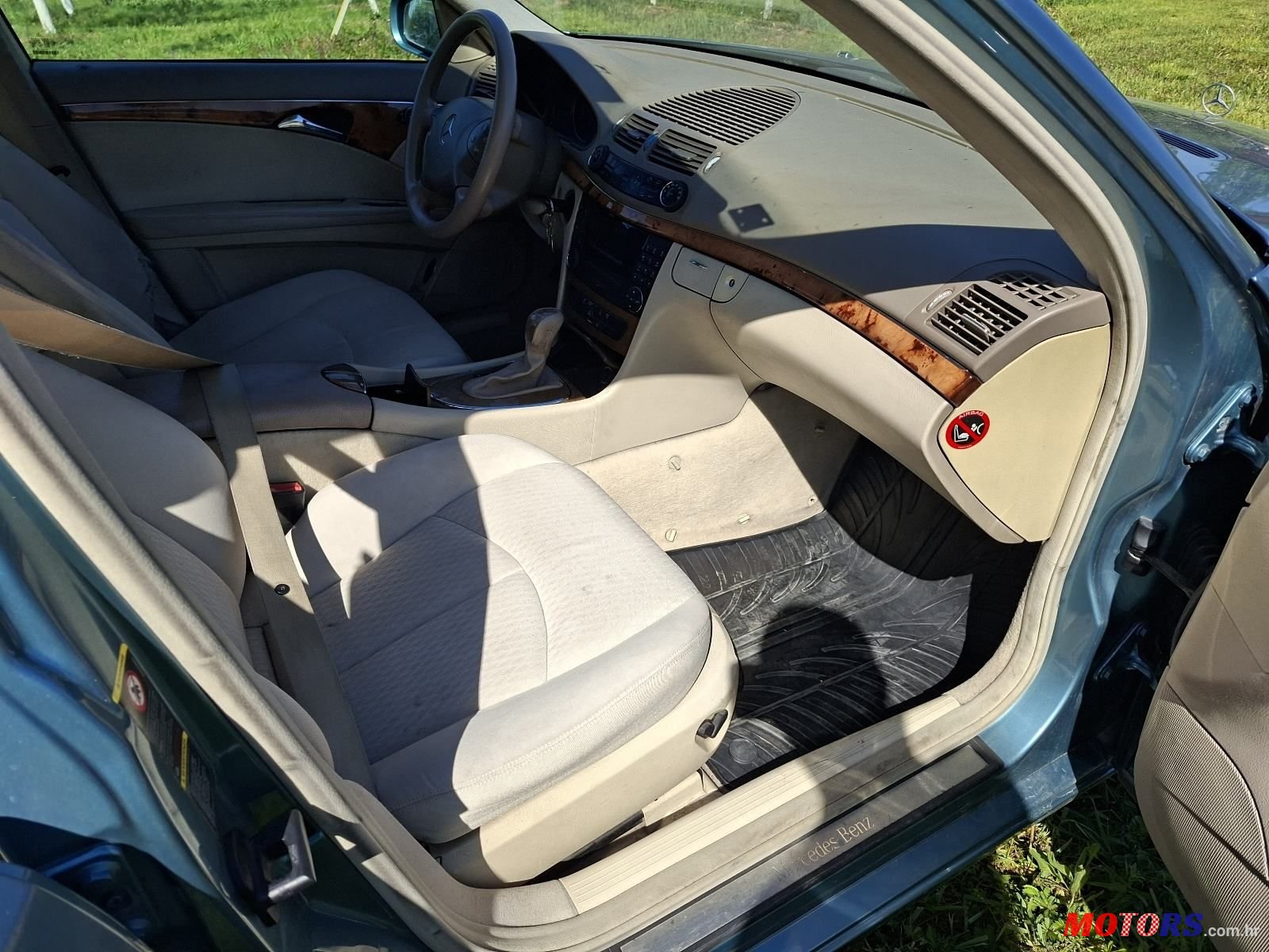2003' Mercedes-Benz E-Klasa 270 Cdi photo #6