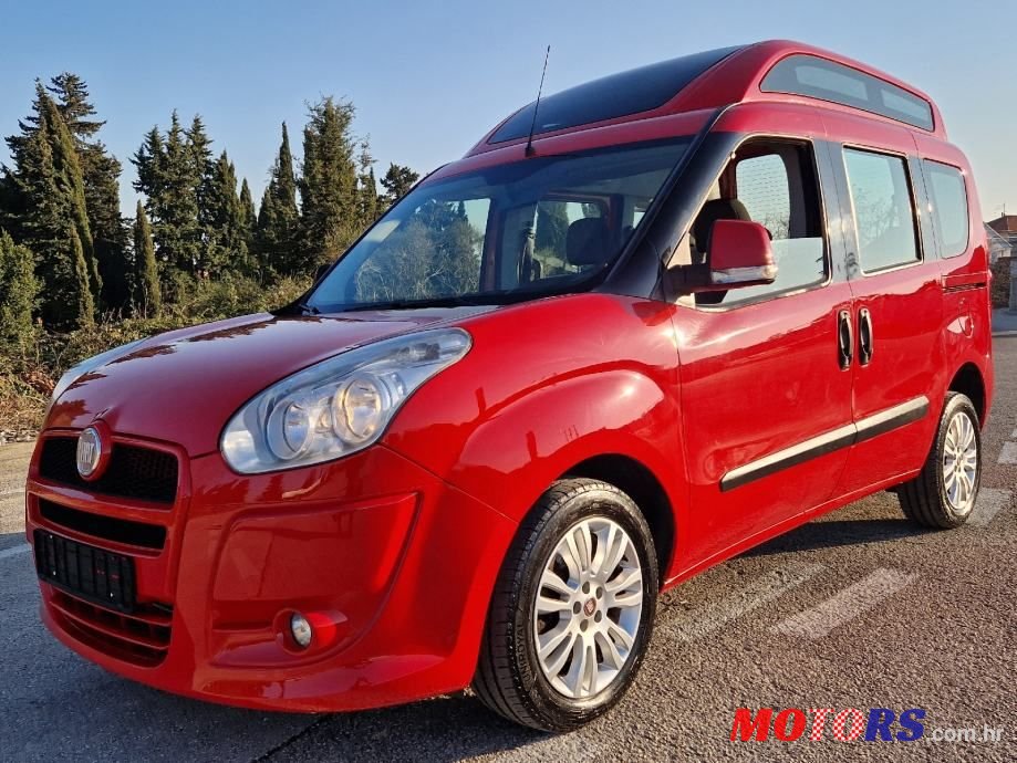 2013' Fiat Doblo 1,6 Multijet 16V photo #1