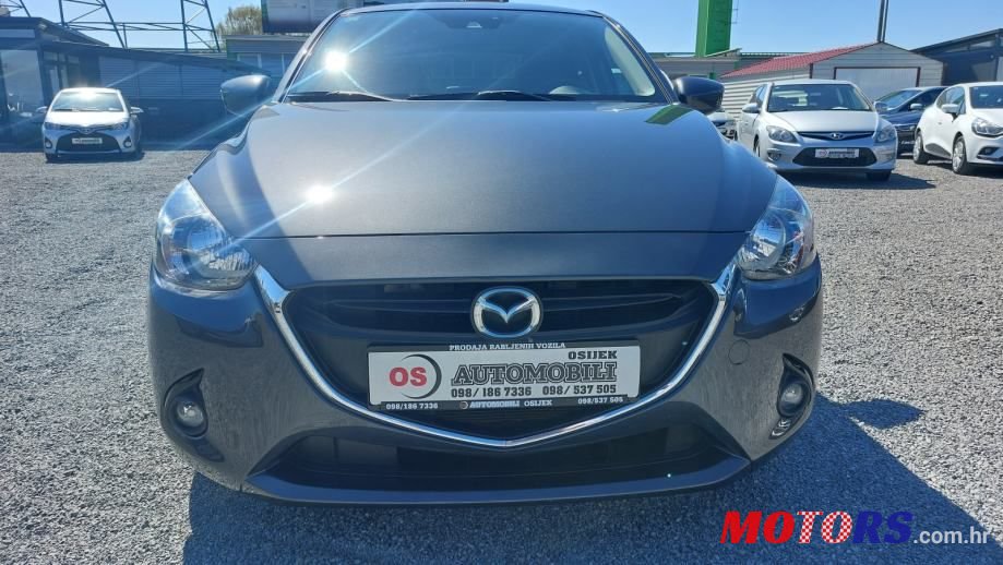 2016' Mazda 2 G90 photo #6