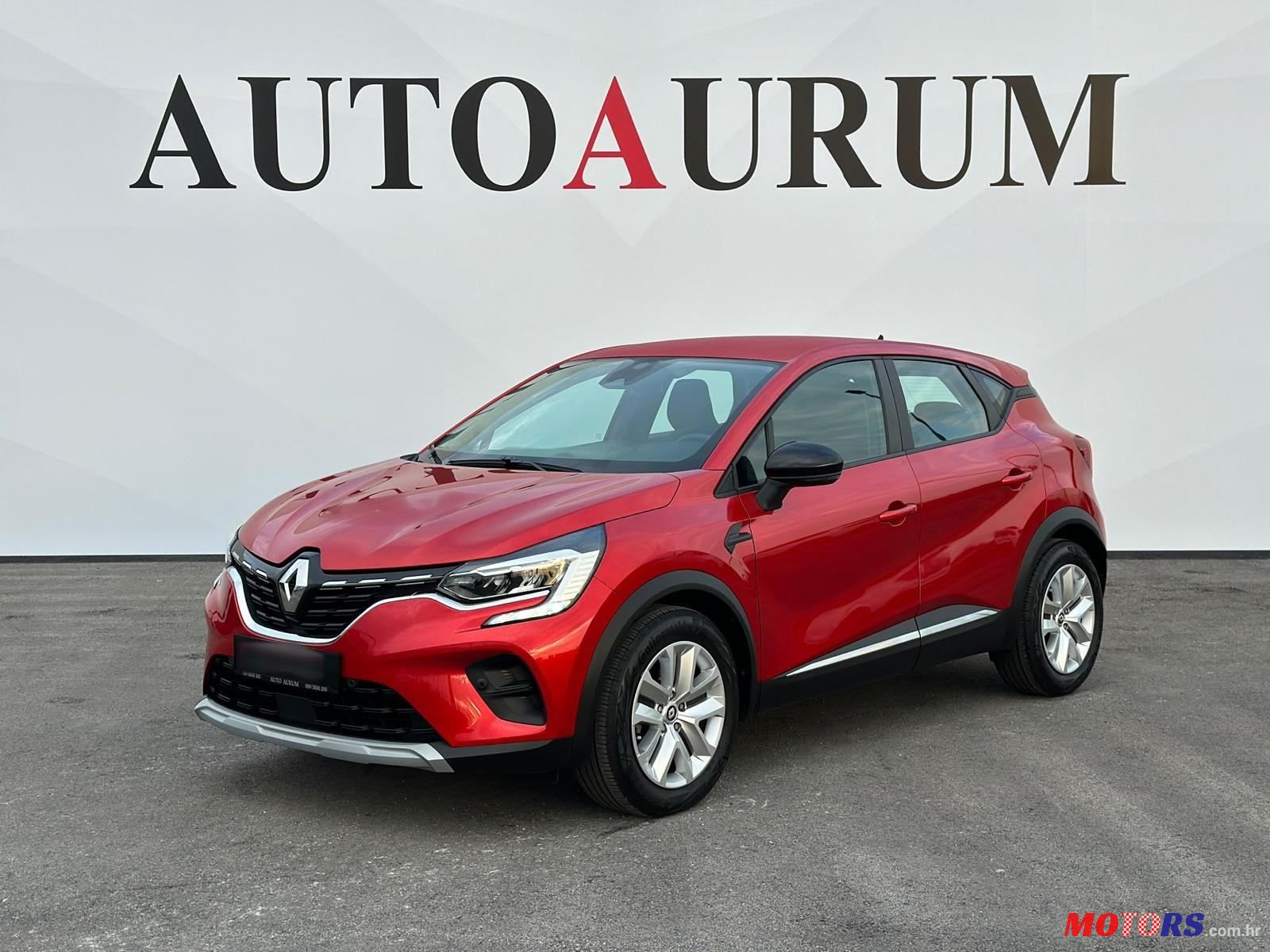 2021' Renault Captur Tce photo #1