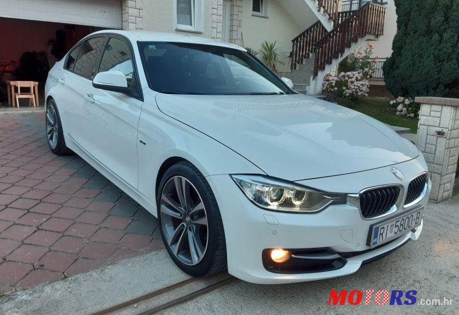 2013' BMW Serija 3 316D photo #1