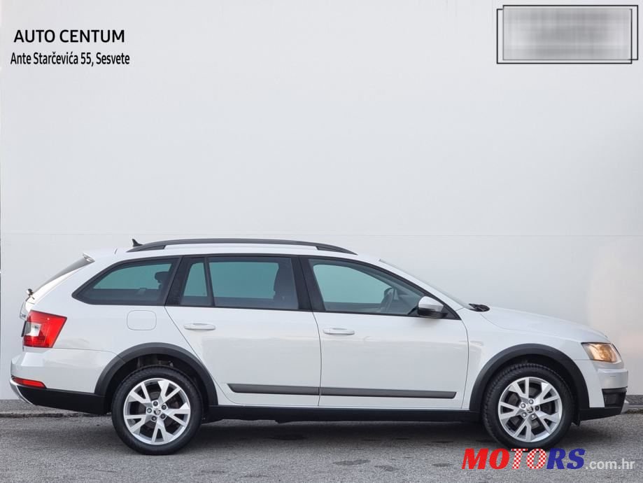 2017' Skoda Octavia Combi photo #4