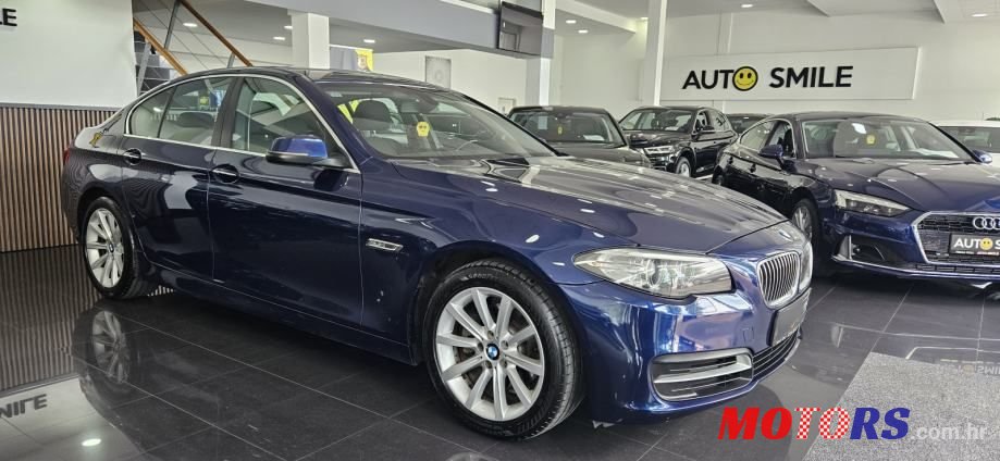 2015' BMW Serija 5 520D photo #2