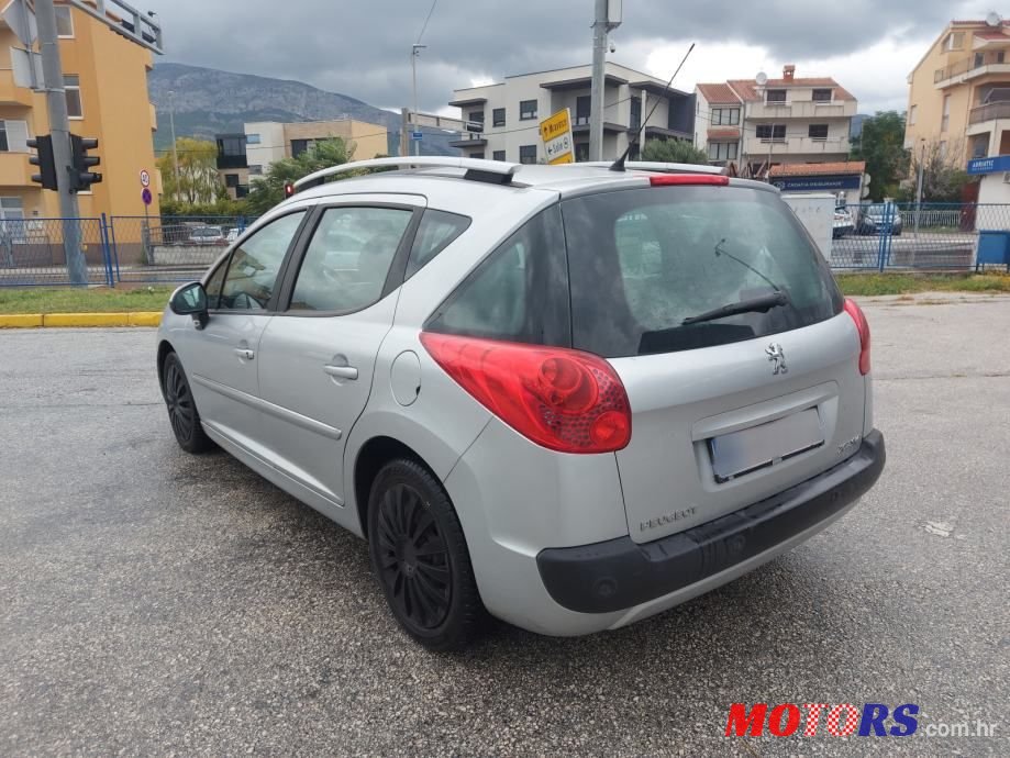 2011' Peugeot 207 Sw photo #4