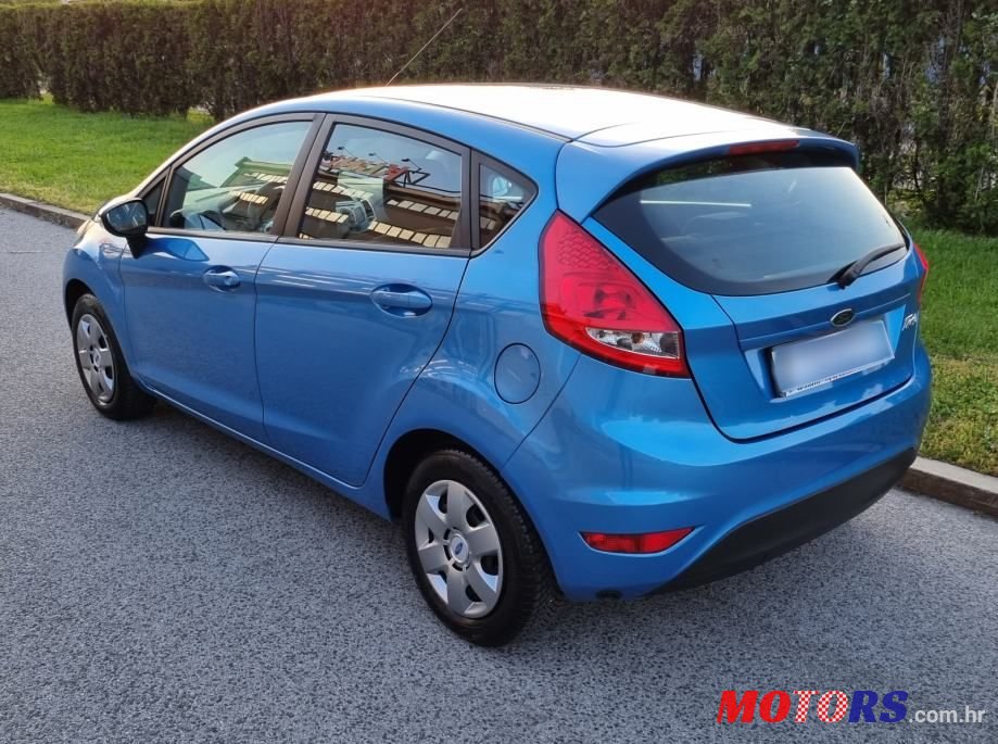2010' Ford Fiesta 1,4 16V photo #5