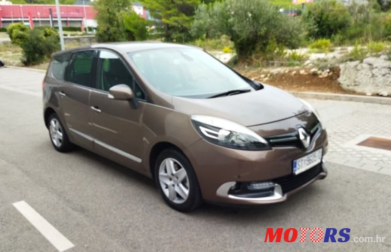 2016' Renault Grand Scenic Dci 110 photo #4