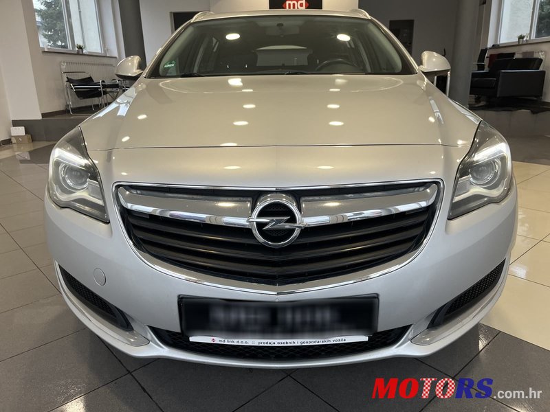 2015' Opel Insignia Karavan photo #2