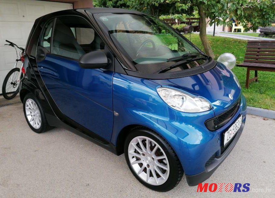 2009' Smart Fortwo Coupe Pulse Softip photo #1