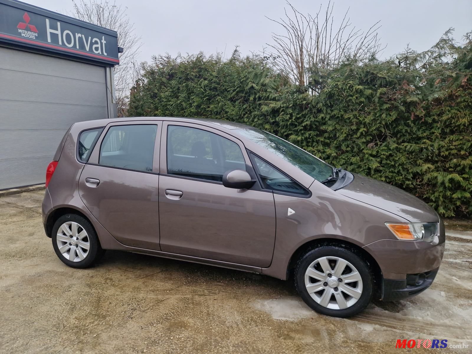 2011' Mitsubishi Colt 1,3 photo #2