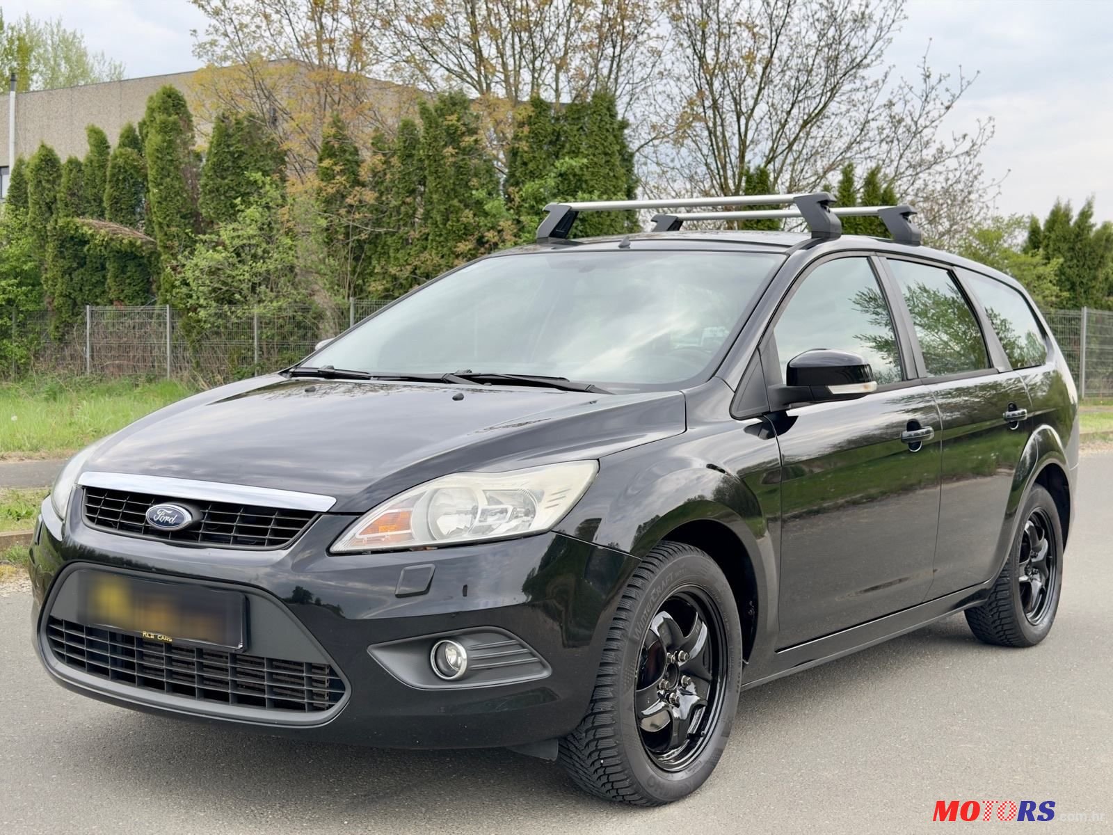 2010' Ford Focus Karavan photo #2