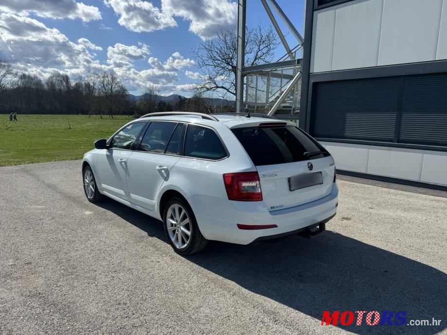 2015' Skoda Octavia Combi photo #5