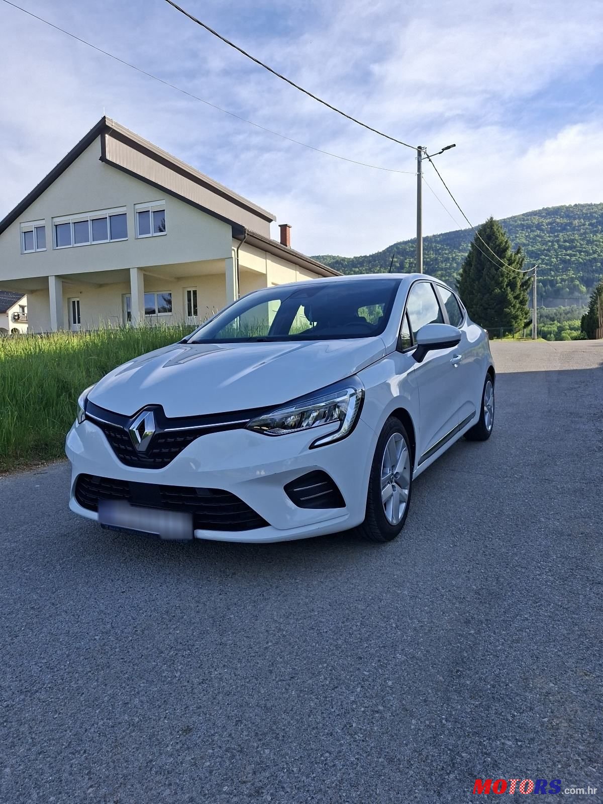 2020' Renault Clio Tce photo #3