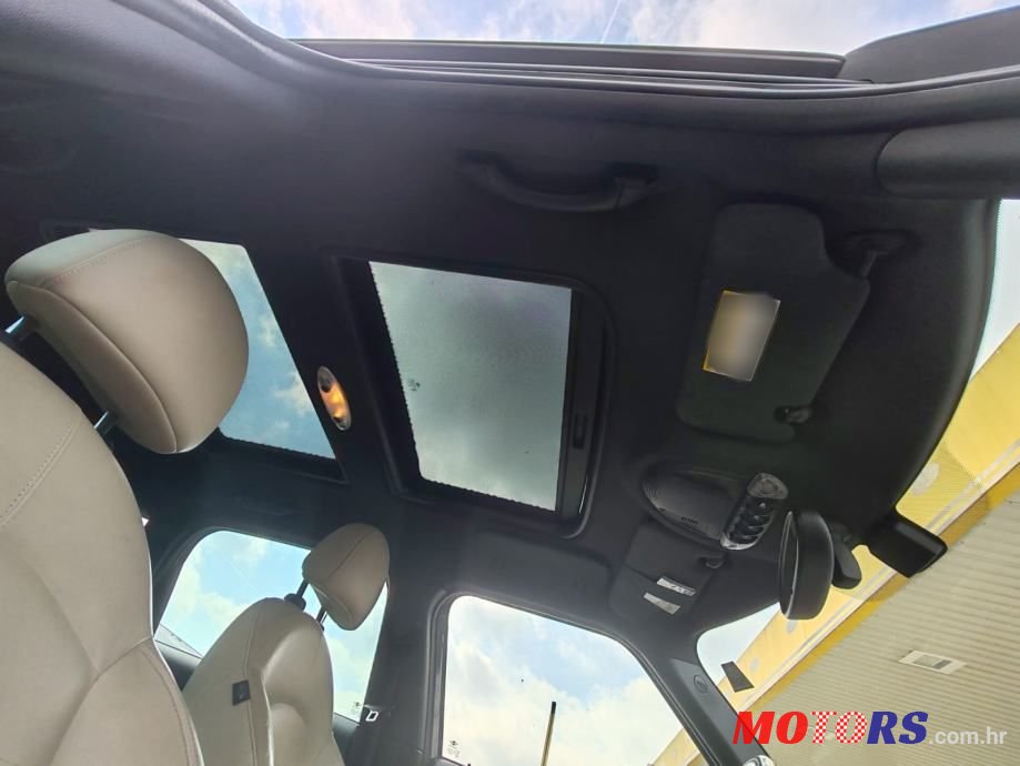 2012' MINI Countryman 2.0D photo #5