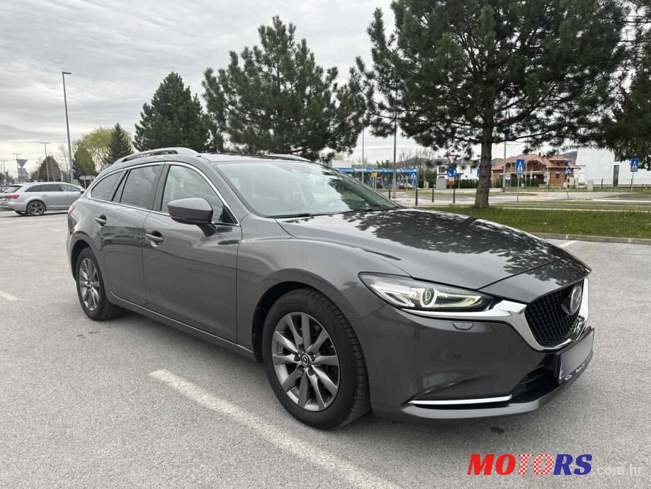 2019' Mazda 6 Sport Combi photo #2
