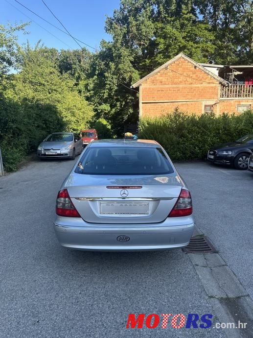 2007' Mercedes-Benz E-Klasa photo #3