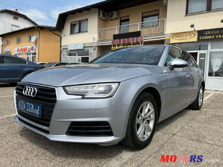 2016' Audi A4 Avant photo #2