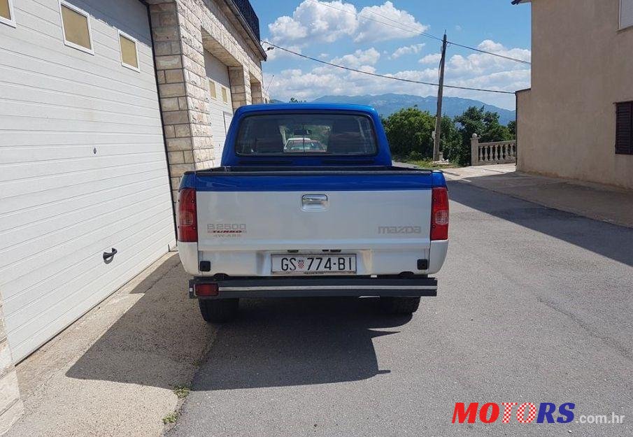 2004' Mazda B-2500 Pick Up photo #2