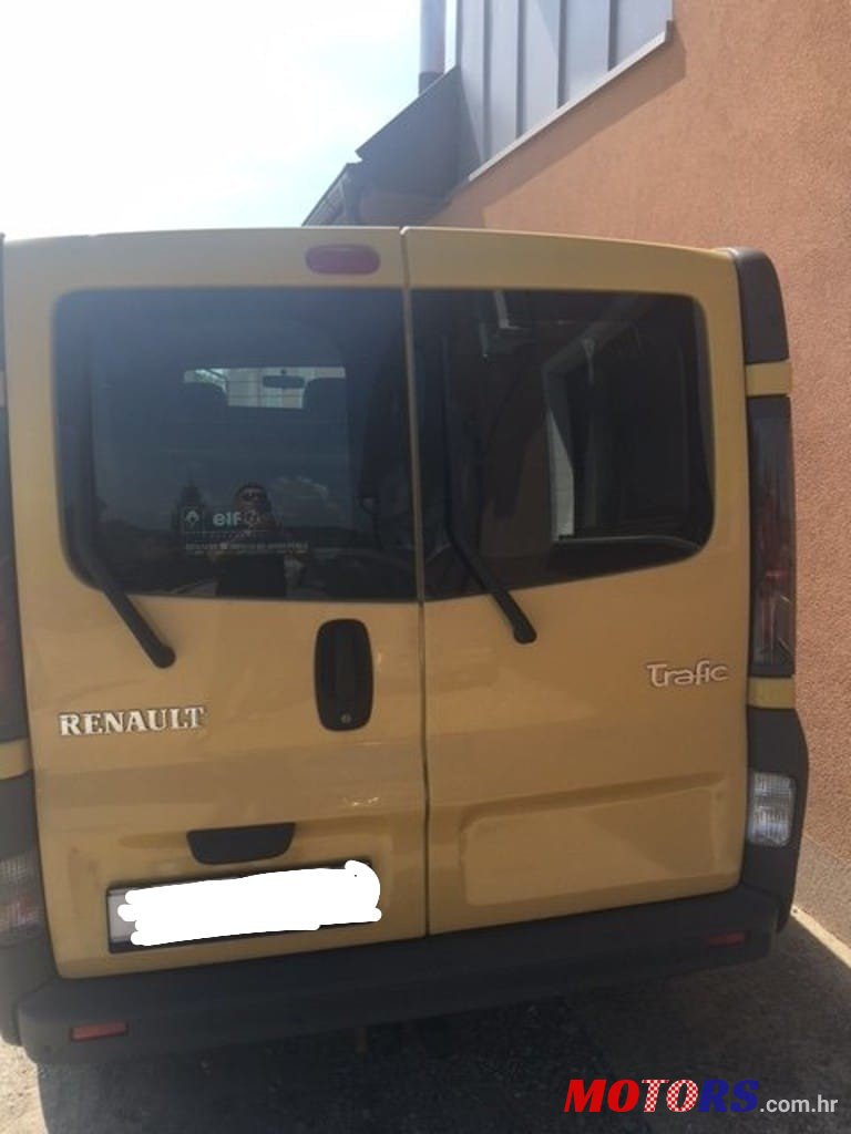 2006' Renault 19 photo #5