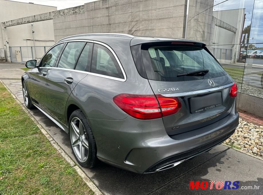 2016' Mercedes-Benz C-Klasa photo #3