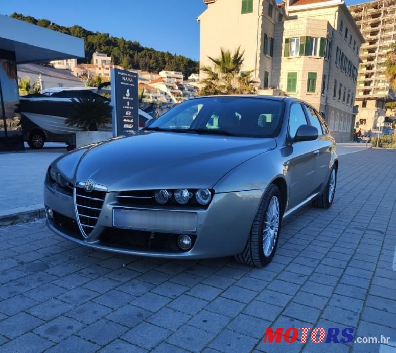 2007' Alfa Romeo 159 Sw photo #1