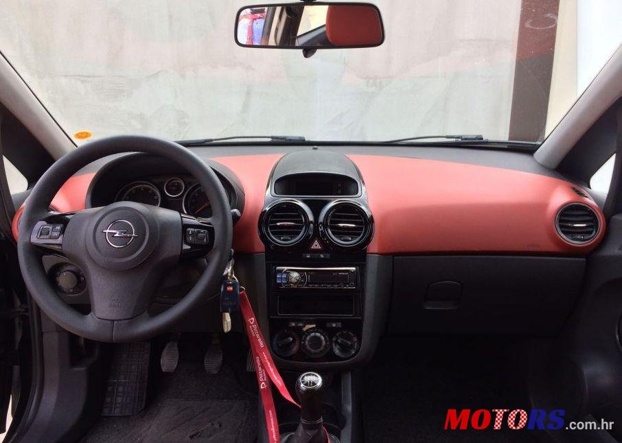 2009' Opel Corsa 1,3 Cdti photo #1