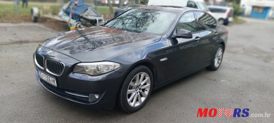 2010' BMW Serija 5 520D photo #3