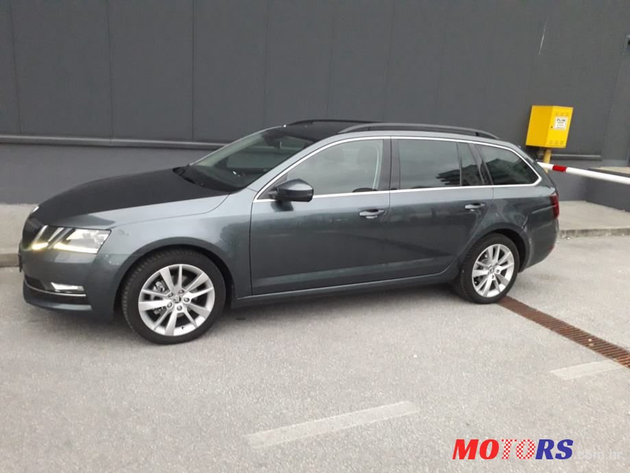 2017' Skoda Octavia Combi photo #5