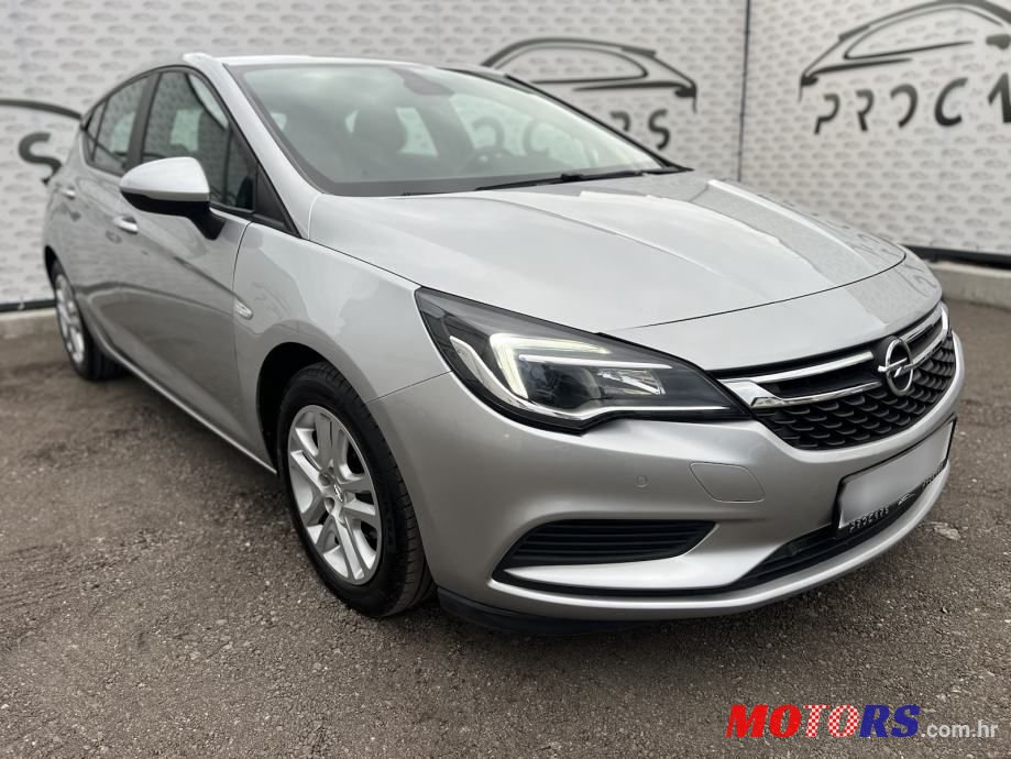 2017' Opel Astra 1.6 Cdti photo #4
