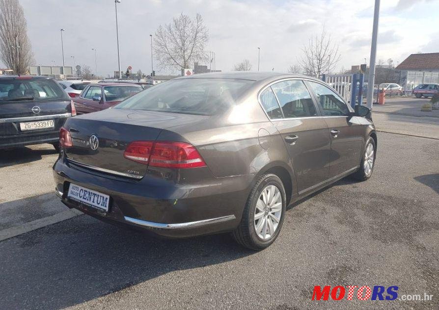 2012' Volkswagen Passat 2,0 Tdi Bmt photo #2