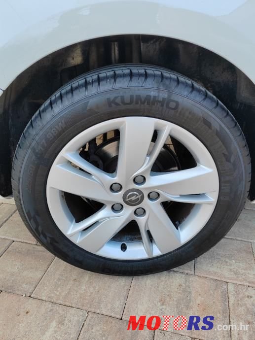 2014' Opel Astra Karavan photo #6