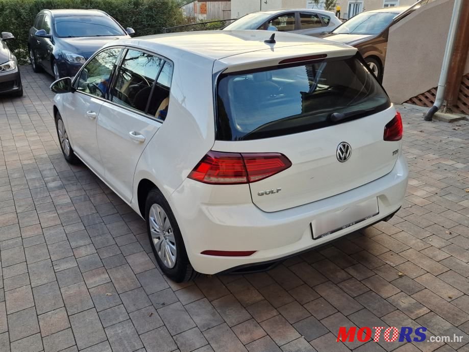 2017' Volkswagen Golf VII photo #5