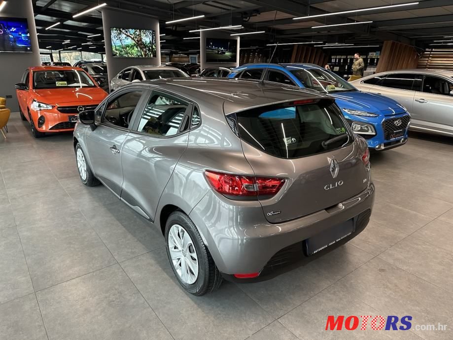 2015' Renault Clio Tce 90 photo #3