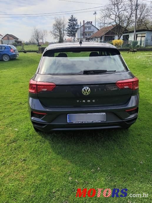 2019' Volkswagen T-Roc 1,6 Tdi photo #2