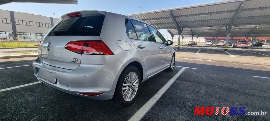 2015' Volkswagen Golf 7 1,6 Tdi Bmt photo #3
