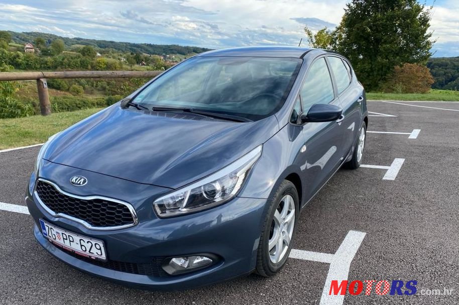 2012' Kia Ceed 1,6 Crdi Ex photo #1