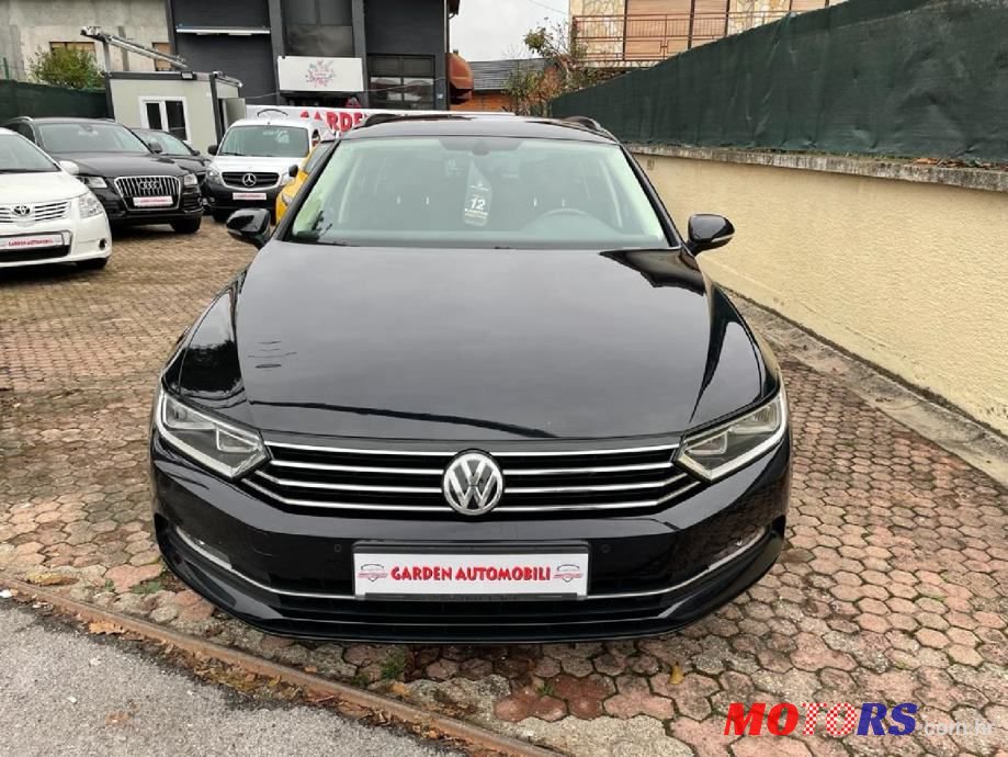2015' Volkswagen Passat Variant photo #3
