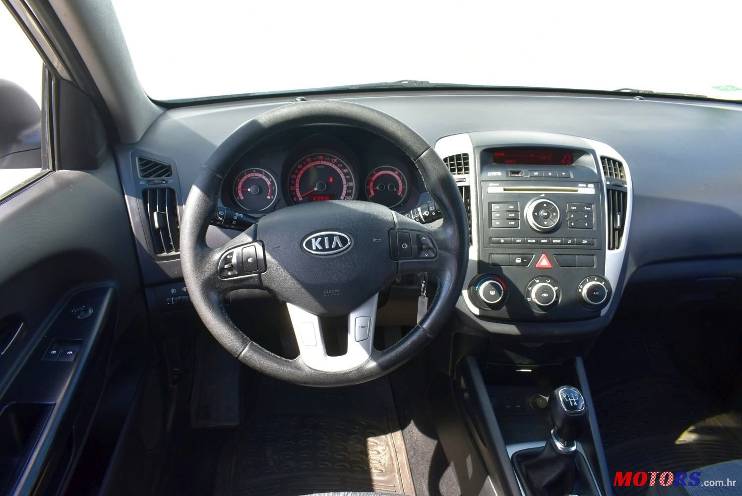 2011' Kia Ceed 1.6 Lpg photo #3