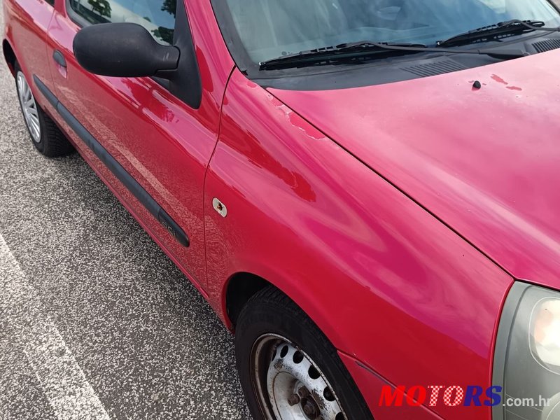 2004' Renault Clio 1,5 Dci photo #5