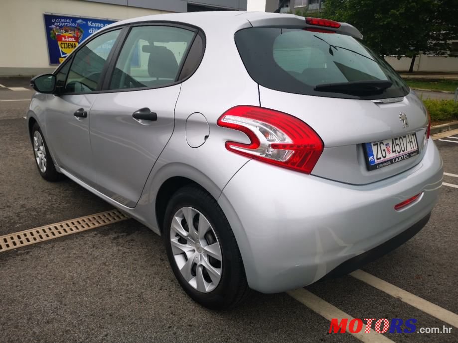 2013' Peugeot 208 1,4 Hdi photo #3